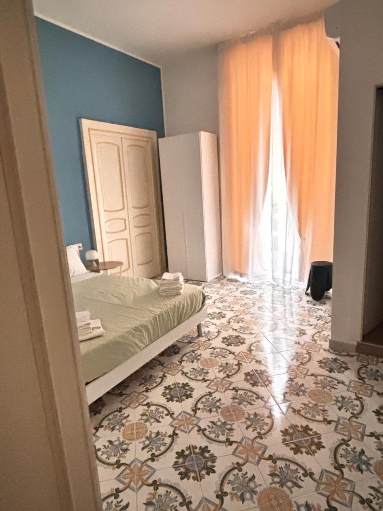 La Maison Di Partenope Napoli Camera foto