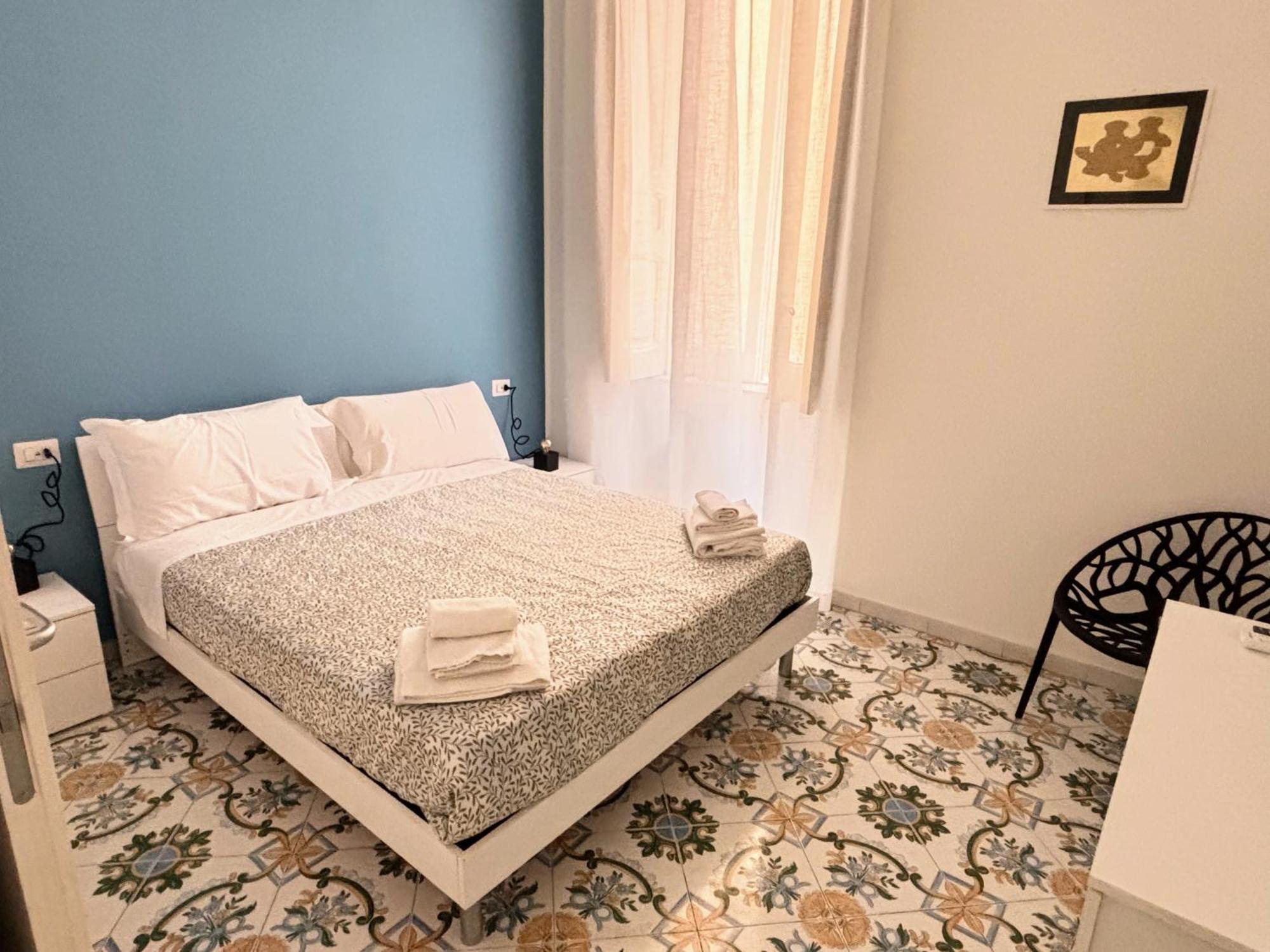 La Maison Di Partenope Napoli Esterno foto