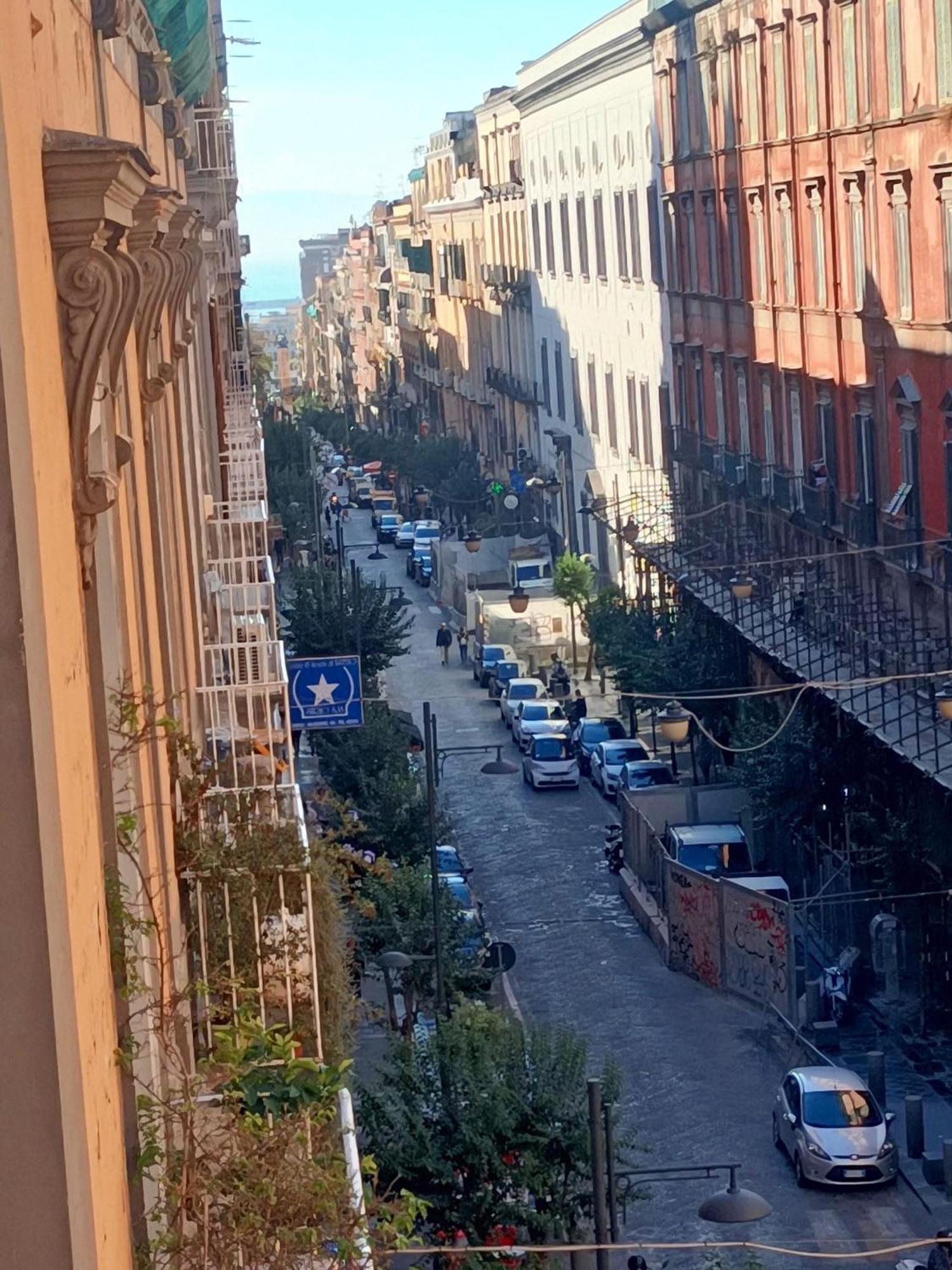 La Maison Di Partenope Napoli Esterno foto